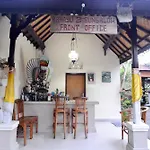 Rahayu 2 Bungalows
